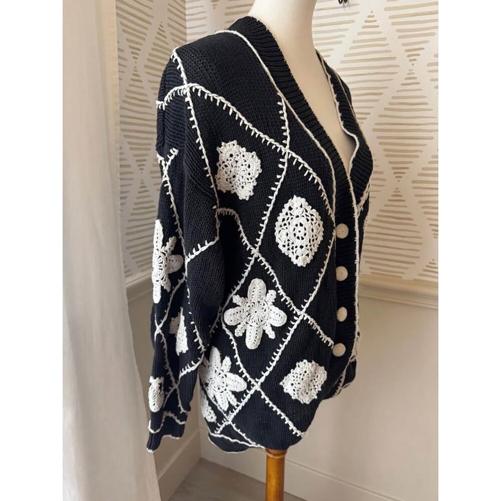 Cullinane Women’s Large Black & Cream Knit Cardigan Sweater - Picture 7 of 8